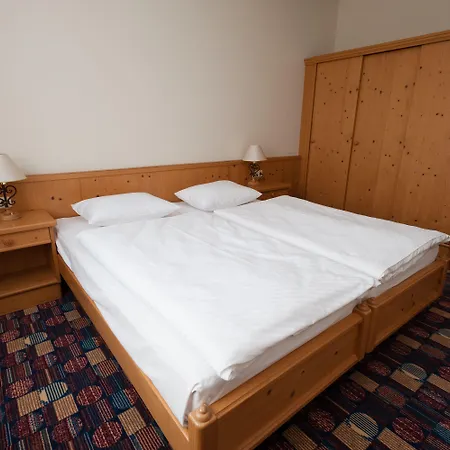Partner Hotel 3*